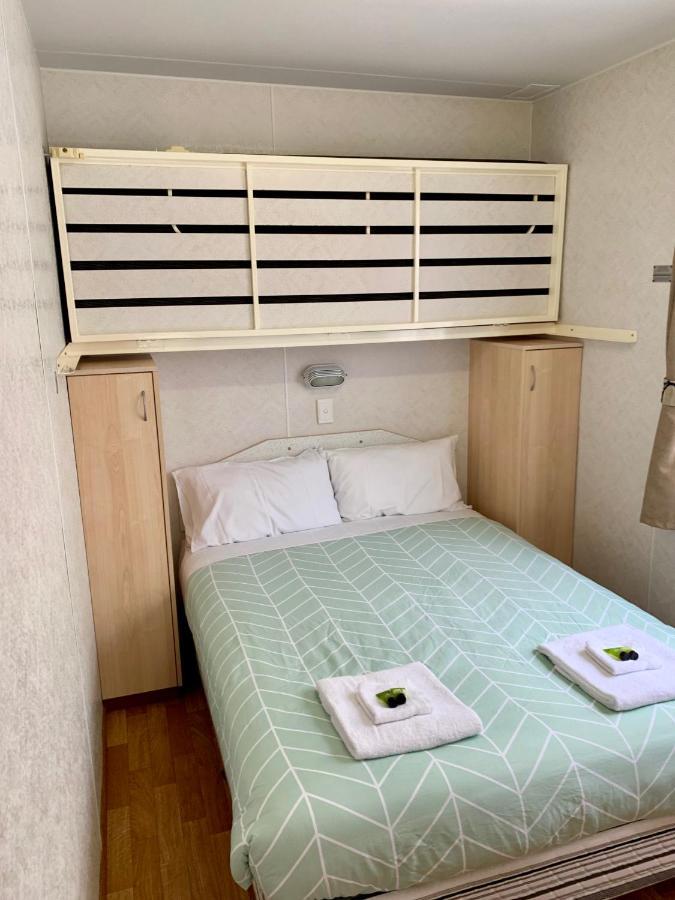 Tatura Cabin & Caravan Park 外观 照片