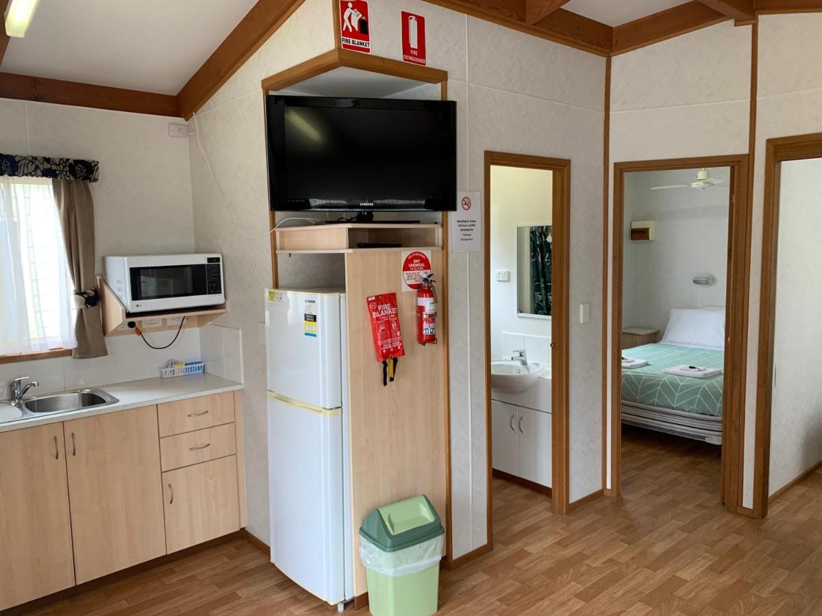 Tatura Cabin & Caravan Park 外观 照片