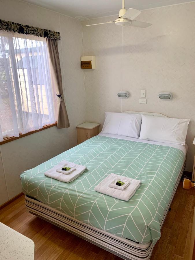 Tatura Cabin & Caravan Park 外观 照片